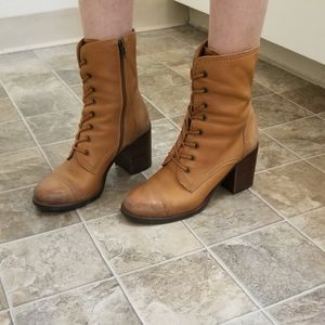 Steve Madden- Whit, Cognac Brown Leather Boots